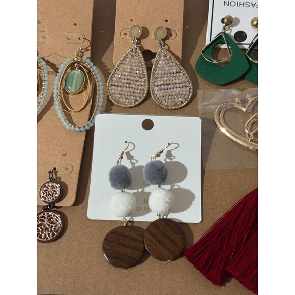 Beonon Trendy Statement Earrings Set – Mixed Designs for Women (9 Pairs) - Picture 5 of 6